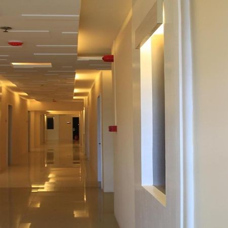 Sumo Asia Hotels - Davao City מראה חיצוני תמונה