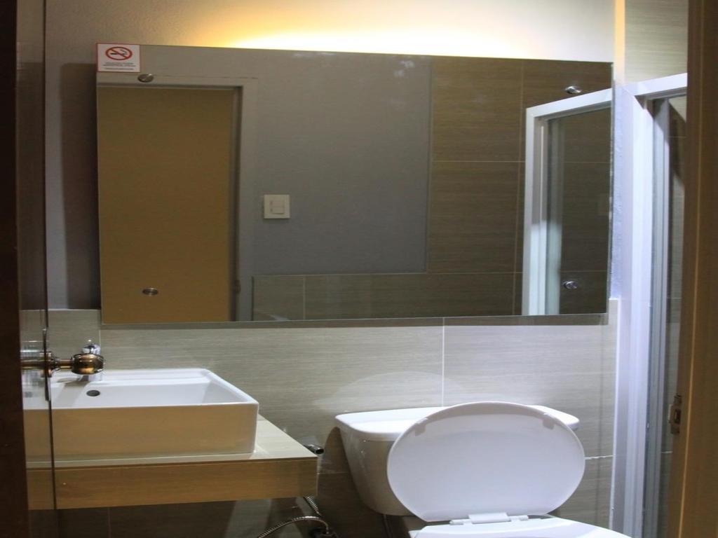 Sumo Asia Hotels - Davao City חדר תמונה