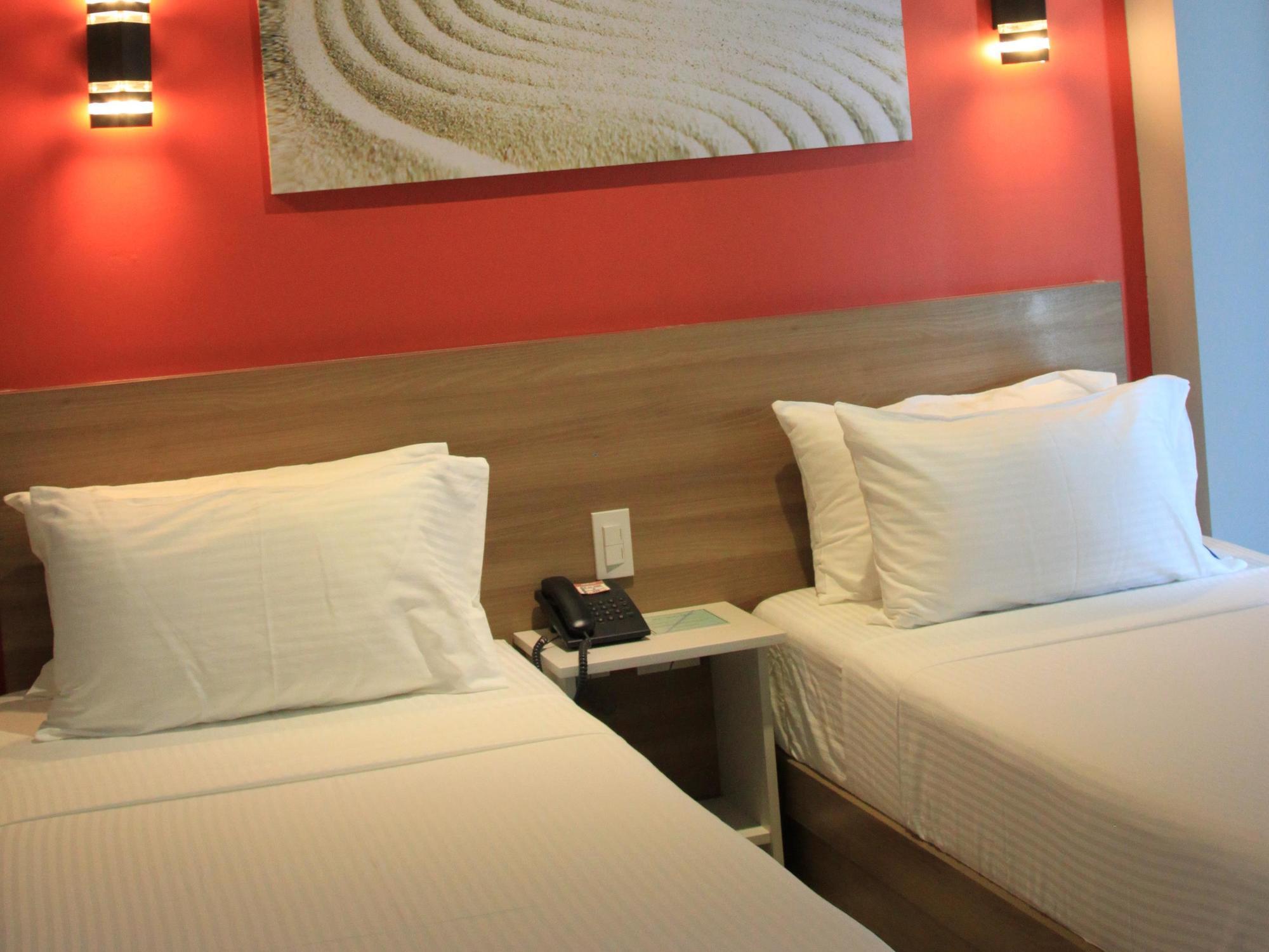 Sumo Asia Hotels - Davao City מראה חיצוני תמונה