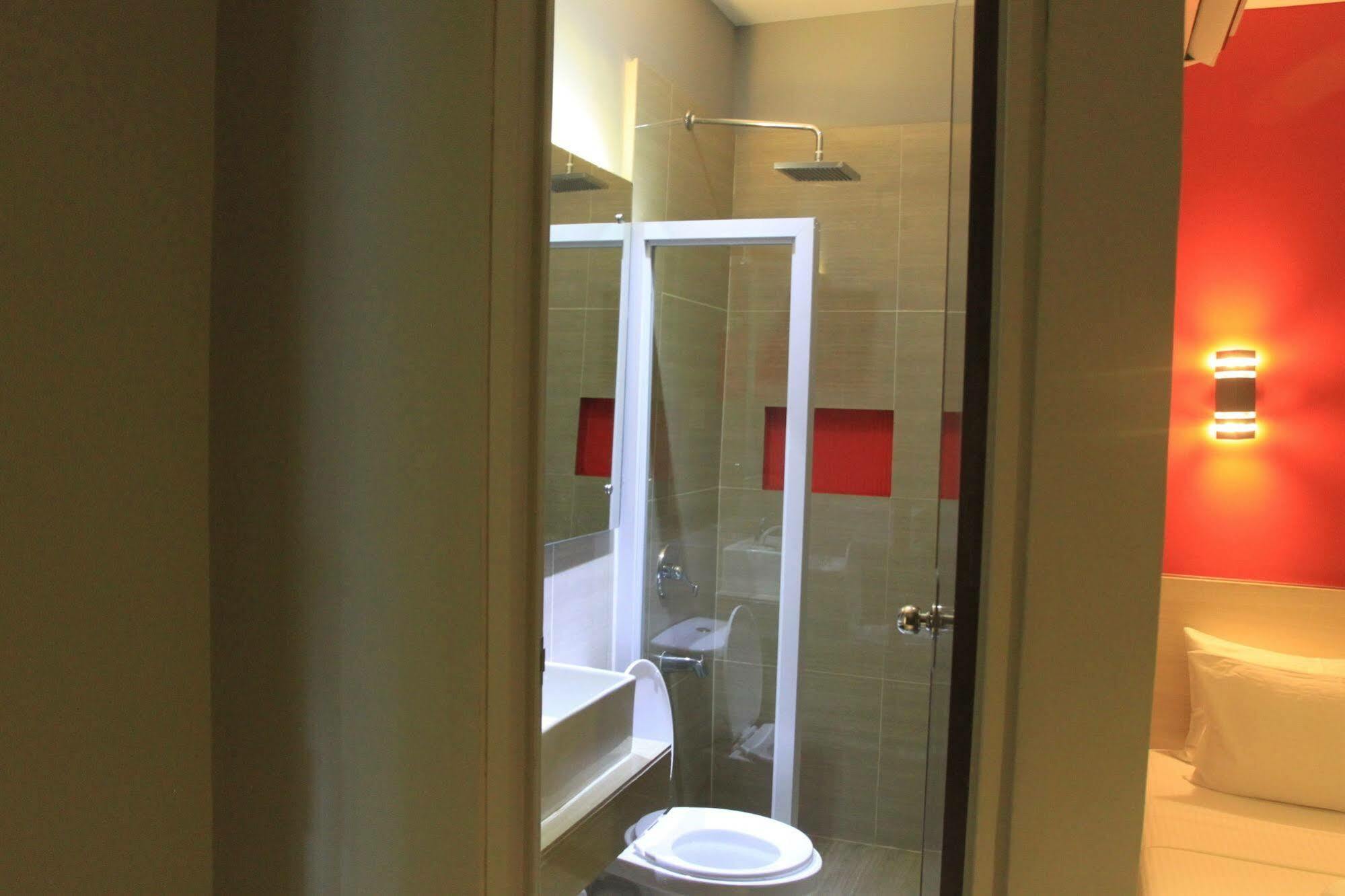 Sumo Asia Hotels - Davao City מראה חיצוני תמונה